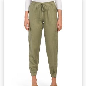New linen green joggers
